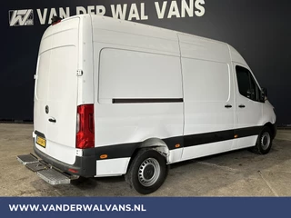 Mercedes-Benz Sprinter Mercedes-Benz Sprinter 316 CDI 163 pk L2H2 Euro6 Airco | 3500kg trekhaak | Omvormer | Camera Apple Carplay, Android Auto, Cruisecontrol, Parkeersensoren - afbeelding nr 14