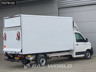 Volkswagen Crafter Volkswagen Crafter 177pk Automaat Laadklep Bakwagen Airco Camera Meubelbak Koffer 19m3 Airco - afbeelding nr 2