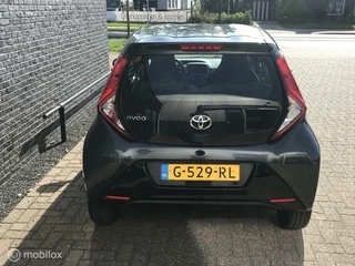 Toyota Aygo Toyota Aygo 1.0 VVT-i x-play - afbeelding nr 4