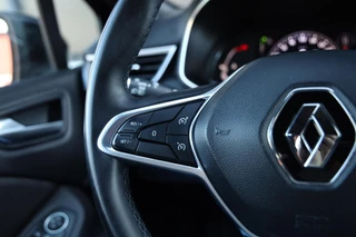 Renault Clio Renault Clio 1.0 TCe 90 Intens Navi Clima Camera Cruise DAB+ PDC CarPlay NL-Auto NAP! - afbeelding nr 12