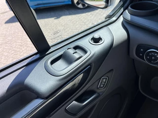 Ford Transit Custom Ford Transit Custom 290 2.0 TDCI L1H1 Sport | SCI | 170pk Automaat! | Trekhaak | Winter Pack | Achteruitrijcamera | Dakdragers | Inbouw | - afbeelding nr 29