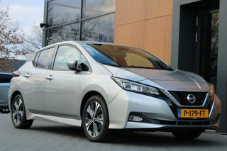 Nissan Leaf Nissan LEAF N-Connecta 40 kWh | 360 Camera | Stoelverwarming - afbeelding nr 11