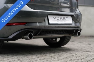 Volkswagen Golf Volkswagen Golf 2.0 TSI GTI Performance Pano DSG Alcantara - afbeelding nr 14