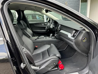Volvo XC60 Volvo XC60 2.0 D4 Autom. MOMENTUM PRO + Leder + Navi + 19 inch Lmv - 2020! - afbeelding nr 11