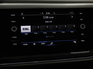 Volkswagen Polo Volkswagen Polo 1.0 TSI 110pk Highline Navigatie Apple Carplay/Android Auto Parkeersensoren Stoelverwarming Ledverlichting Getinte ramen Climate Control - afbeelding nr 20