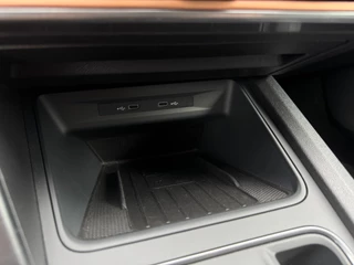 CUPRA Leon Sportstourer Cupra Leon Sportstourer 1.4 e-Hybrid VZ Business PHEV / CAMERA / NAVI / INPARKEREN / ZEER NETJES / SFEERVERL. / CARPLAY DRAADLOOS - afbeelding nr 33