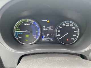Mitsubishi Outlander Mitsubishi Outlander 2.4 PHEV Intense | Standkachel | All-weatherbanden - afbeelding nr 15