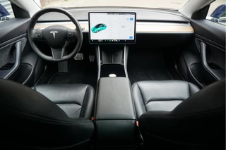 Tesla Model 3 Tesla Model 3 Long Range AWD 75 kWh Dual Motor | Nederlandse BTW auto | 351 pk | Panorama | Auto Pilot | Leer | Electrische stoelen met memory en verwarming | 19inch sportvelgen - afbeelding nr 17