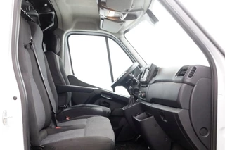 Renault Master Renault Master T35 2.3 dCi 135pk L2H2 Comfort Airco/Navi 09-2022 - afbeelding nr 3
