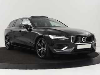 Volvo V60 Volvo V60 2.0 T8 Recharge AWD Inscription | Panoramadak | Bowers & Wilkins | Head-Up | Massage | Ventilatie | Trekhaak | 360 Camera | Leder | Carplay | Achterbankverwarming | Navigatie | PHEV - afbeelding nr 46
