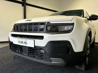 Jeep Avenger Jeep Avenger Longitude 54 kWh | Navigatie | Voorruit Verwarming | Fabrieks Garantie | | Soh (batterijcheck) 96 % - afbeelding nr 27