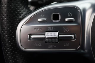 Mercedes-Benz C-Klasse Mercedes-Benz C-Klasse Estate 180 Business Solution AMG Virtual Cockpit, Elektrische Stoelen, Sfeerverlichting, Cruise, LED, Trekhaak - afbeelding nr 39