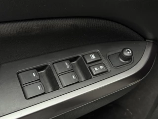 Suzuki Vitara Suzuki Vitara 1.0 Boosterjet Select, Camera! Carplay! Zondag OPEN! - afbeelding nr 9