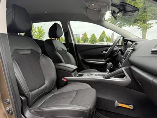 Renault Kadjar Renault Kadjar 1.2 TCe Intens 2e Eigenaar,Navi,Clima,Cruise,PDC V+A,Camera,Stoel verw,Dodehoek detectie,Dealer onderhouden,N.A.P,131pk,Nieuwe APK bij Aflevering - afbeelding nr 7