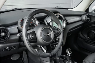 MINI Cooper MINI Cooper Mini 1.5 136PK Navi Cruise CarPlay 18