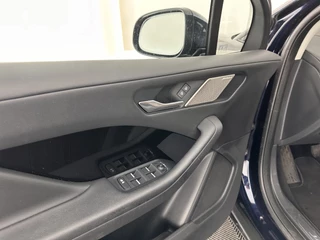 Jaguar I-PACE Jaguar I-PACE EV320 S AWD Business Pack 90 kWh [ 3-Fase ] (INCL-BTW) *LUXURY-LEATHER | FULL-LED | MERIDIAN-AUDIO | DIGI-COCKPIT | KEYLESS | DAB+ | NAVI-FULLMAP | ECC | HEATED-COMFORTSEATS | PDC | SURROUND-VIEW | CRUISE | LANE-ASSIST | TOWBAR | 20''A - afbeelding nr 24