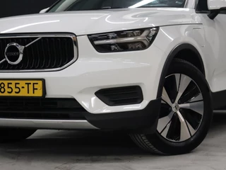 Volvo XC40 Volvo XC40 1.5 T5 Twin Engine Momentum Pro [APPLE CARPLAY, DIGITAL DASH, CRUISE CONTROL,  SCHUIFKANTELDAK, STUURVERWARMING, STOELVERWARMING V+A,  PDC ACHTER,  ELEKTRISCHE ACHTERKLEP, NAVIGATIE, NIEUWSTAAT] - afbeelding nr 26