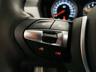 BMW X1 BMW X1 sDrive18i Steptronic M-Sport Executive | Lederen Bekleding | Navigatie | Climate Control | Camera | Parkeer Sensoren - afbeelding nr 22