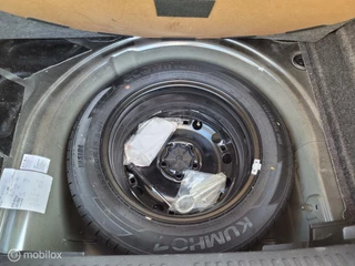 Volkswagen Polo Volkswagen Polo 1.2 TSI Navi Cruise Alarm Lage kmstand - afbeelding nr 16