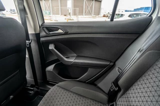 Volkswagen T-Cross Volkswagen T-Cross 1.0 TSI Adapt.Cruise|Dodehoek|Camera - afbeelding nr 36