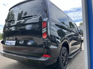 Ford Transit Custom Ford Transit Custom 320 2.5 PHEV L2H1 Black Platinum DC | SCI | 233pk | Netto bijtelling 2025 vanaf 461,- per maand! | Driver Assistance Pack Ultimate | Dubbele Zijschuifdeuren | Ford Voorraad - afbeelding nr 10