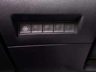 Peugeot 2008 1.2 PureTech 131pk GT-Line | Navi + Apple Carplay + Android Auto | Clima | Adap.Cruise | Keyless Entry | Pdc V+A+Assist+Camera | Led koplampen | Mistlampen | Privacy Glass | 17''lm - afbeelding nr 25