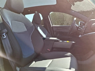 Volvo EX30 Volvo EX30 Twin Motor Performance Ultra 69 kWh | 360 camera | Climate pack | Panoramadak | Elektrisch verstelbare stoelen | - afbeelding nr 8