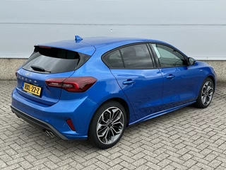 Ford Focus Ford Focus 1.0 EBH ST Line X 155PK AUTOMAAT! TREKHAAK! WINTERPACK! 18INCH! - afbeelding nr 4
