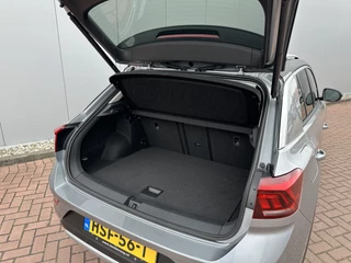 Volkswagen T-Roc Volkswagen T-Roc 1.5 TSI 150pk DSG Style | Acc | Lane | Camera - afbeelding nr 17