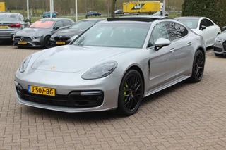 Porsche Panamera Porsche Panamera 2.9 4 E-Hybrid / Panoramadak / 360Camera / Achterasbesturing / Head-up / 21'' / Burmester / Softclose / Sportuitlaat / Sportdesign + Chrono / Keyless / DAB / ACC / Stoelventilatie - afbeelding nr 6
