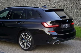 BMW 3 Serie BMW M340i Touring xDrive | Laser - Pano - Leder Dash - BTW - afbeelding nr 12