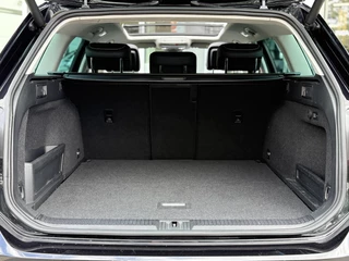 Volkswagen Passat Volkswagen Passat 1.4 TSI PHEV GTE SOH96%|Pano|Trekhaak|360Cam|DCC|Leer/Alc|Matrix|Ad.cruise - afbeelding nr 29