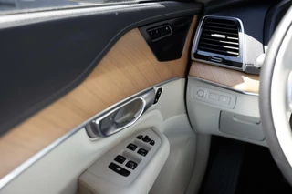 Volvo XC90 Volvo XC90 2.0 T8 Plug-in hybrid AWD Ultra Bright Longrange|Panorama|Trekhaak|H/K Audio - afbeelding nr 22