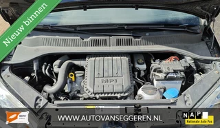 Volkswagen up! Volkswagen Up! 1.0 Street UP!/ cruise/airco/17