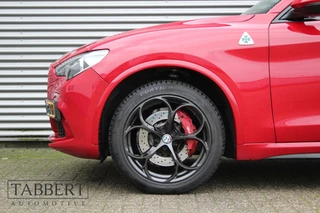 Alfa Romeo Stelvio Alfa Romeo Stelvio 2.9 V6 AWD Quadrifoglio 510 PK - afbeelding nr 4