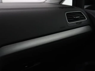 Volkswagen Golf Volkswagen Golf 1.0 TSI Busness Edition Connected | Camera |  Trekhaak | Sportstoelen | Navigatie | Climate control | Cruise control - afbeelding nr 21