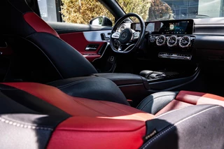 Mercedes-Benz CLA Mercedes CLA-klasse 250 4MATIC AMG|TREKHAAK|PANO|360°|MEMORY - afbeelding nr 21