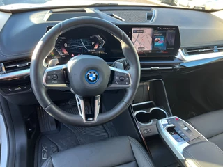 BMW X1 TREKH, VERW. STUUR ** 1e EIG - 26.000km - UNFALLFREI ** ** INFORMEER OOK NAAR ONZE AANTREKKELIJKE FINANCIAL-LEASE TARIEVEN ** - afbeelding nr 5