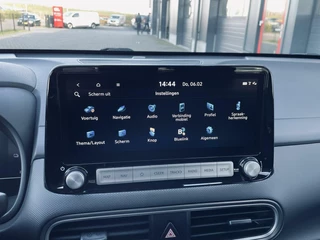 Hyundai Kona Hyundai Kona EV COMFORT 64 kWh STUUR & STOELVERW.  CAMERA - afbeelding nr 31