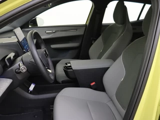 Volvo EX30 Volvo EX30 Extended Plus 69 kWh | 19