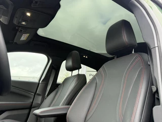 Ford Mustang Mach-E Ford Mustang Mach-E Extended Premium RWD 98 kWh B&O Audio | Panorama dak | Afneembare Trekhaak | Zwarte Velgen - afbeelding nr 29