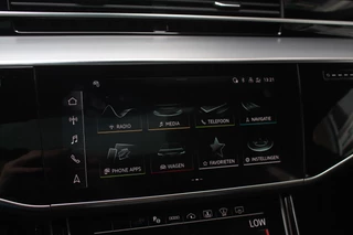 Audi A8 Audi A8 60 TFSI e quattro Pro Line Plus 476pk NL Auto! / Panoramadak / 360Camera / Head-up / B&O / Luxe Leder / Softclose / Keyless / Luchtvering / Stoelmassage / Stoelventilatie - afbeelding nr 21