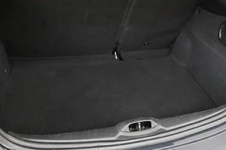 Peugeot 208 Peugeot 208 1.2 PureTech Style | Panoramadak |  Stoelverwarming | Cruise control | Parkeerhulp | Climate control | Bluetooth - afbeelding nr 10