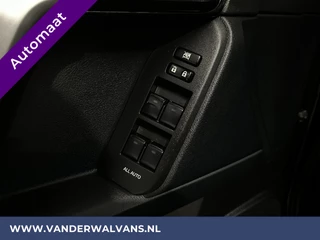 Toyota Land Cruiser Cruisecontrol, Parkeersensoren, Stoelverwarming, Verwarmde voorruit - afbeelding nr 18