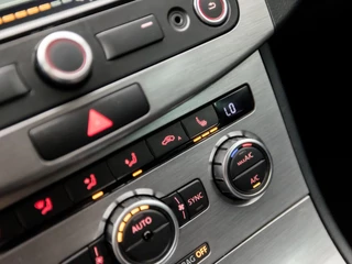 Volkswagen Passat Volkswagen Passat Variant 1.4 TSI Sportline Automaat (NAVIGATIE, CLIMATE, STOELVERWARMING, GETINT GLAS, SPORTSTOELEN, TREKHAAK, CRUISE, PARKEERSENSOREN, NIEUWSTAAT) - afbeelding nr 10