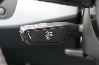 Audi A4 Audi A4 2.0 TFSI U SPPROL SA Virtual dashboard, Leder/Alcantara/Elektr. achterklep - afbeelding nr 35