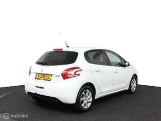 Peugeot 208 Peugeot 208 1.2 VTi Style 5-Deurs | Airco | Cruise | Navi | Elektr. pakket | LMV | Trekhaak | NL Auto | DEALER-STAAT - afbeelding nr 3