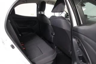 Toyota Yaris Toyota Yaris 1.5 Hybride Dynamic | Winterpack - afbeelding nr 13