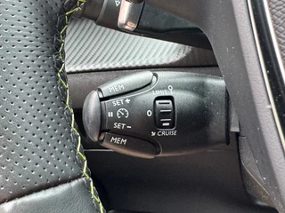 Peugeot 2008 Peugeot 2008 1.2 PURETECH AUT. GT-LINE PANO-DAK NAVI CAMERA CARPLAY AIRCO - afbeelding nr 13