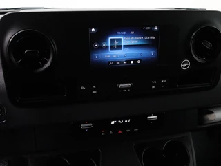 Mercedes-Benz Sprinter | Touchscreen | Camera | 3-Persoons | Airco | Cruise - afbeelding nr 18